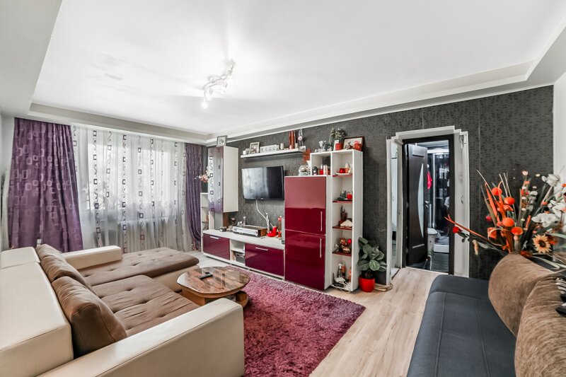 Fizicienilor, 4 camere parter, bloc 1986,